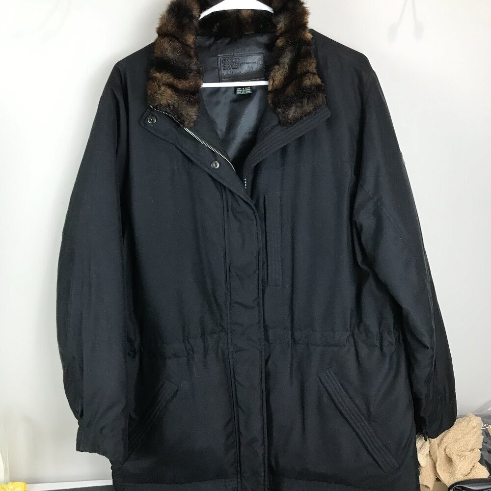 LRL Authentic outdoor women's black anorak jacket with faux fur collar Size M